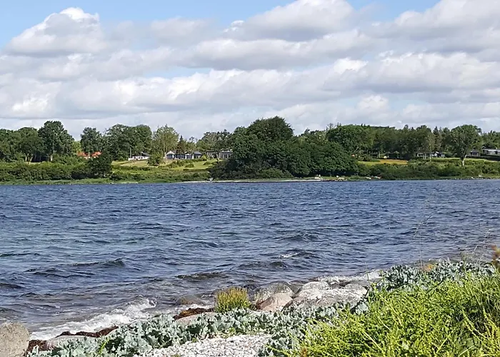 Huset Ved Folle Vig Tatil Evi Rønde